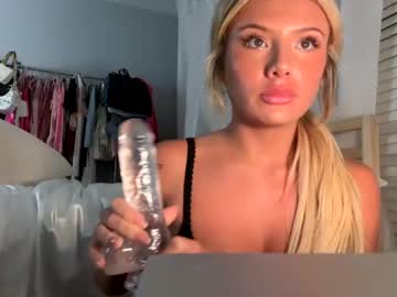 girl Asian Chaturbate Sex Cams with sarahbabyyyy19