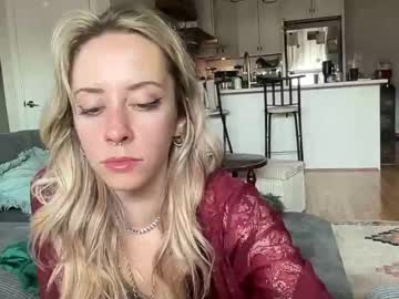 girl Asian Chaturbate Sex Cams with lilysirenblue