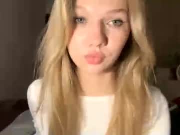 girl Asian Chaturbate Sex Cams with sultry_dreamer_4ever