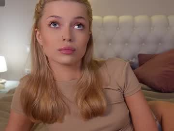 girl Asian Chaturbate Sex Cams with kellypeachpie