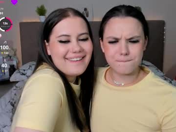 couple Asian Chaturbate Sex Cams with ginarowe