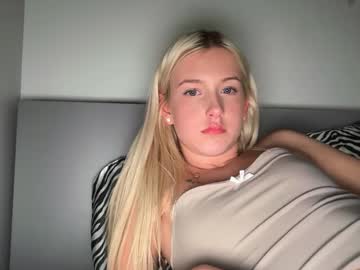 girl Asian Chaturbate Sex Cams with cassiemaee