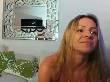 couple Asian Chaturbate Sex Cams with linda_luxe